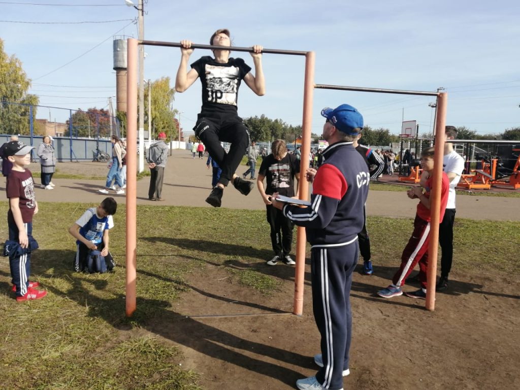 В ДЮРТЮЛИНСКОМ РАЙОНЕ СОСТОЯЛСЯ СПОРТИВНЫЙ ПРАЗДНИК